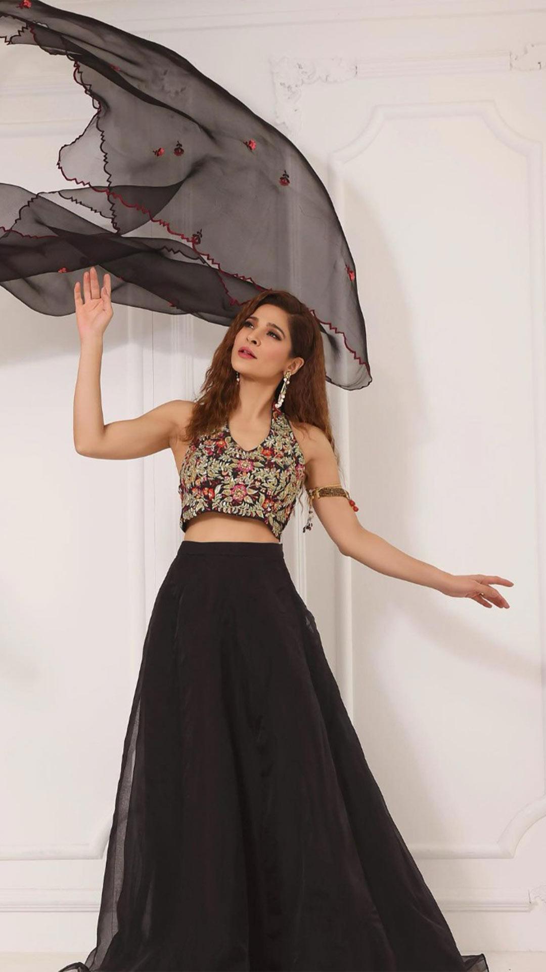 Pakistani actress Ayesha Omar behind Sania Mirza-Shoaib Malik divorce