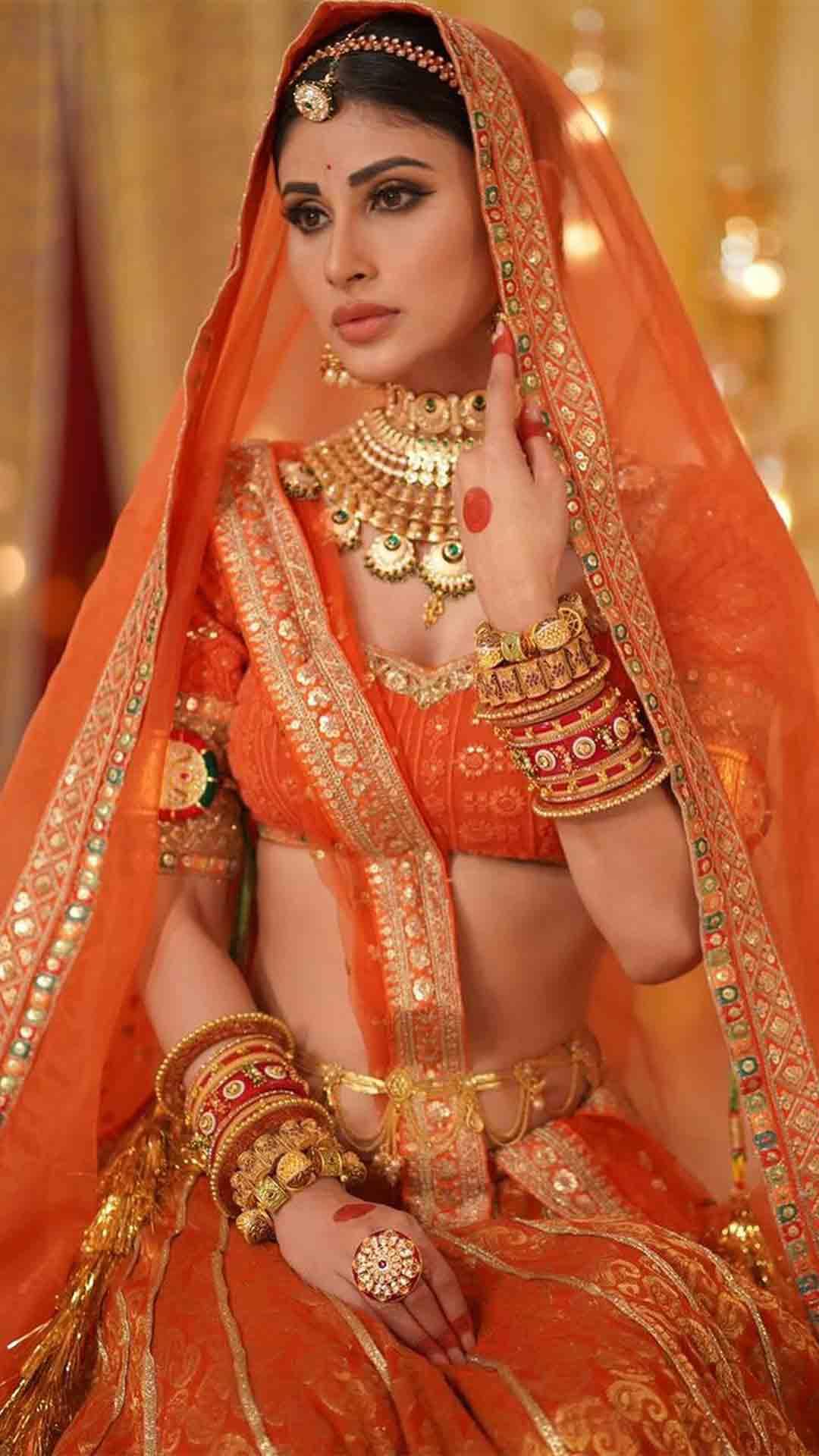 Mouni-Roy
