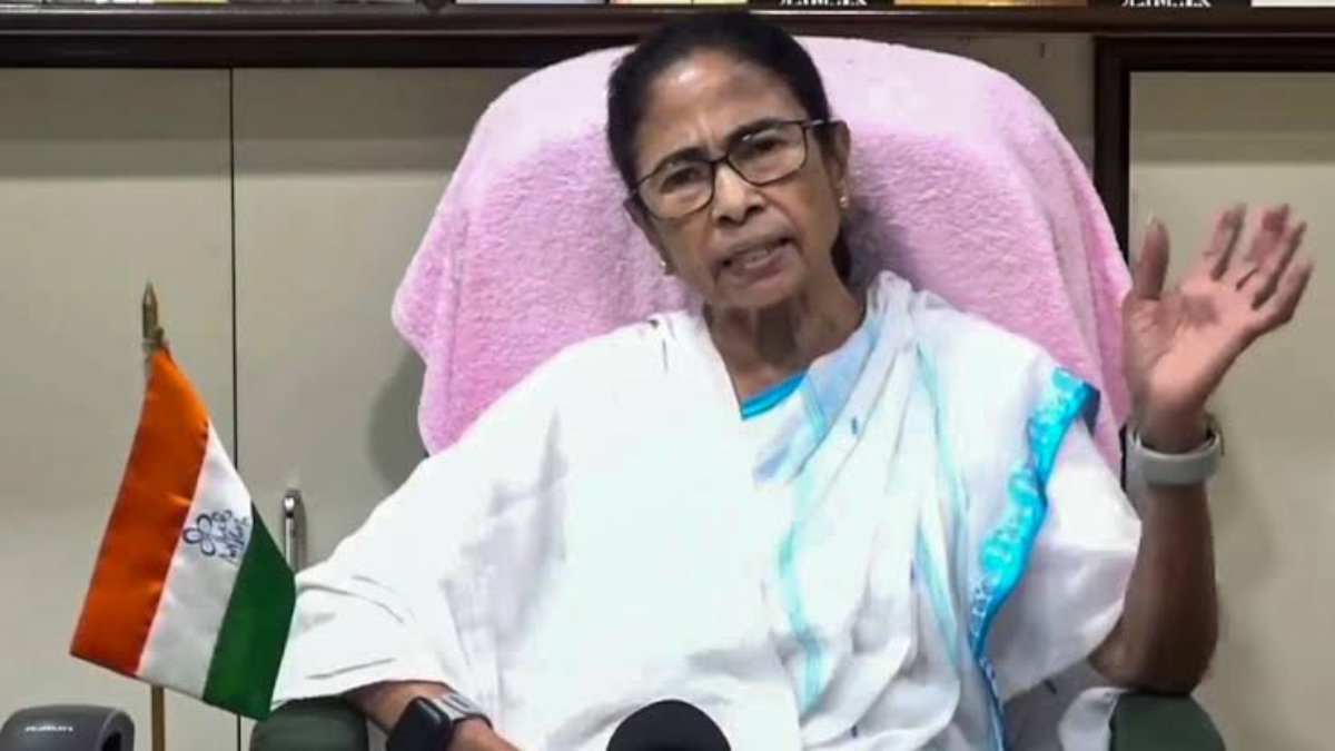 "Kill Me To Stop Me": Defiant Mamata Banerjee Labels Trinamool Rebels "Traitors"
