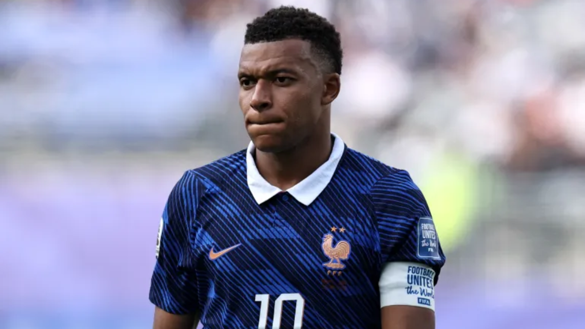 "You Have No Idea Who I Am": Paraguay Senator Threatens Kylian Mbappe Amid Racism Controversy